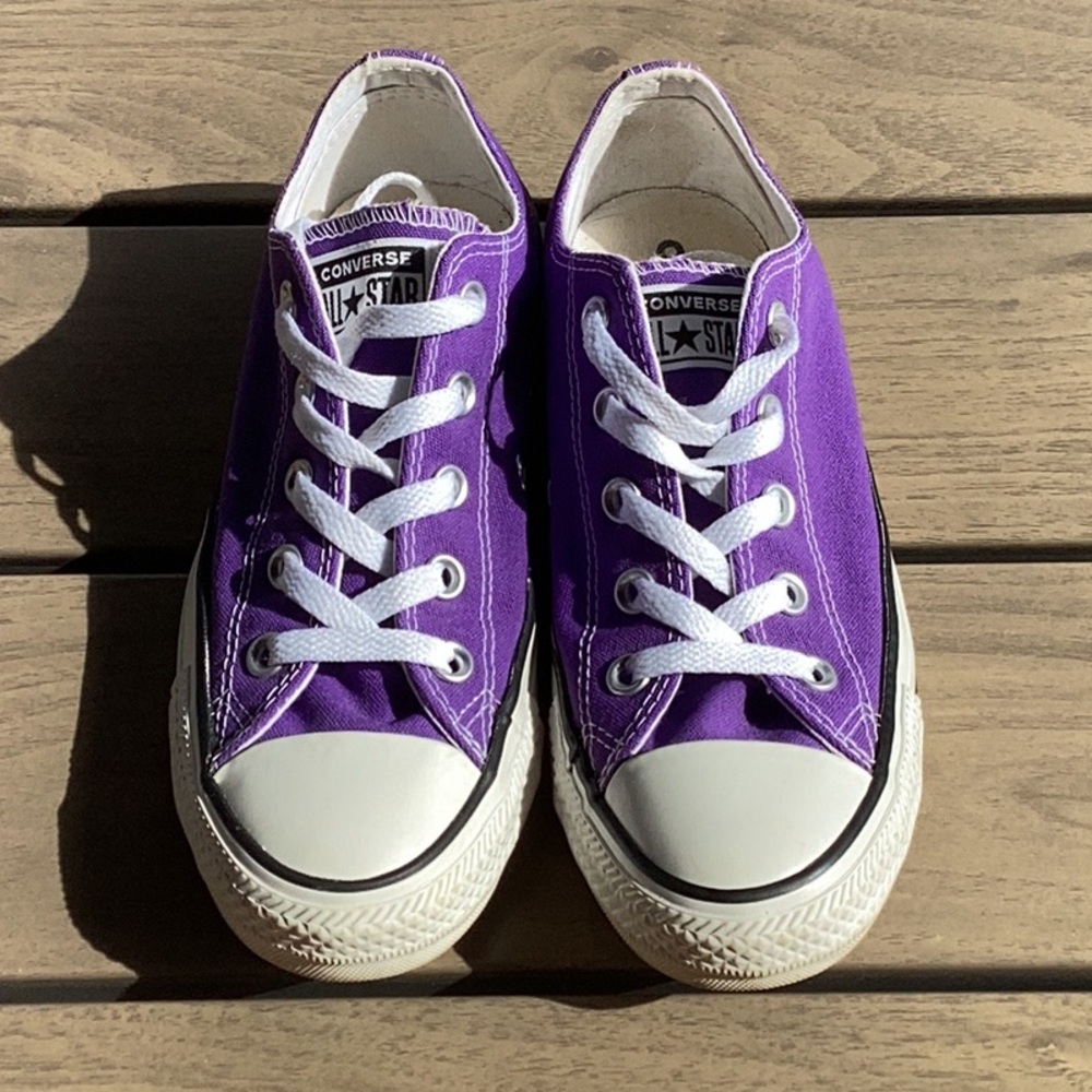 Converse Chuck Taylor All Star Low-Top Sneaker - Electric purple